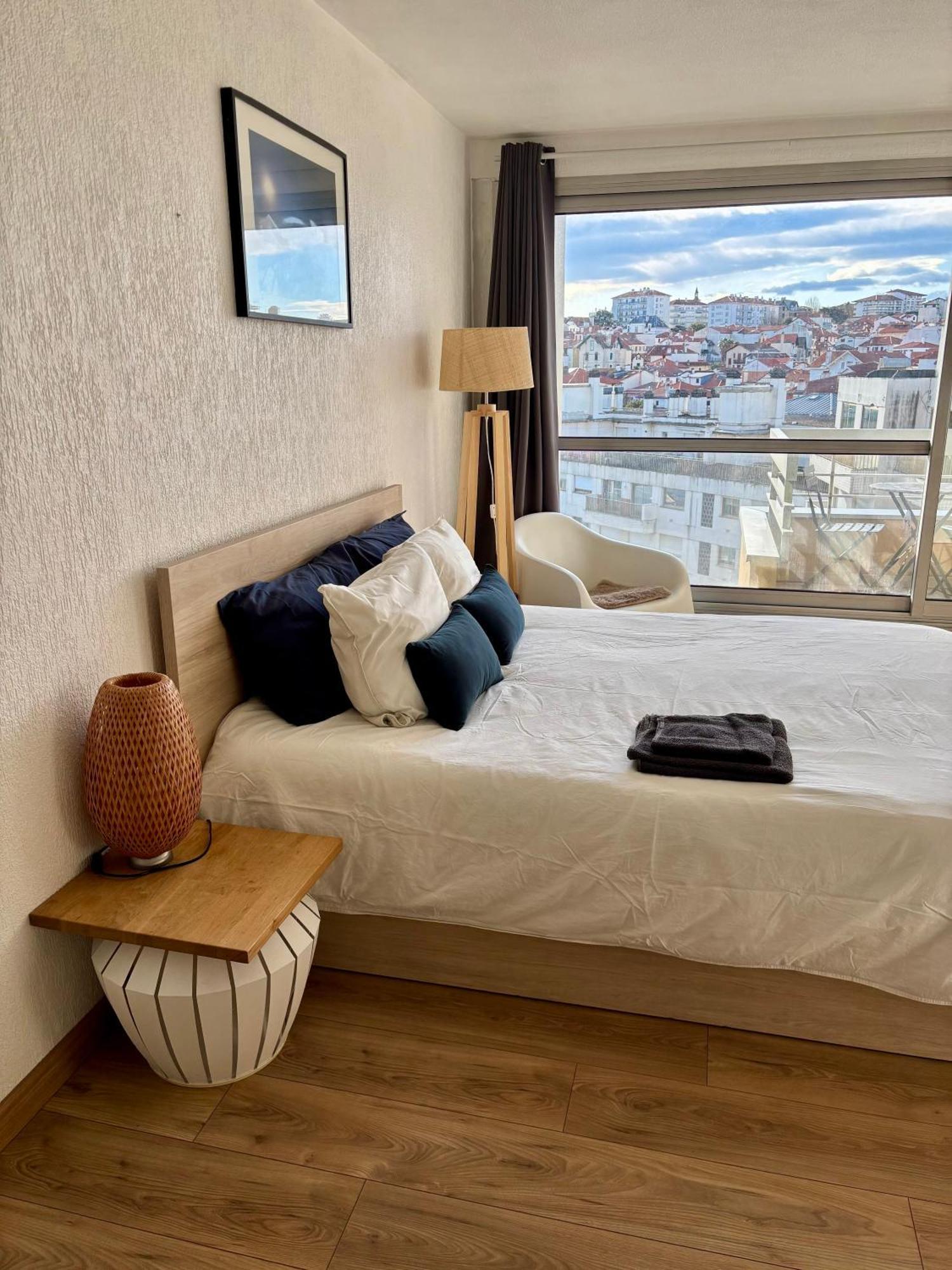 Studio Et Piscine Sur La Grande Plage Биариц Екстериор снимка